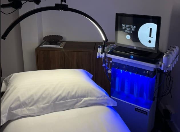 Hydrafacial machine at SANCTUM, Honiton